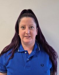 Paus Dentaltechnik - Zahntechnikhelferin Selina Ornig Paus Dentaltechnik - Zahntechnikhelferin Selina Ornig